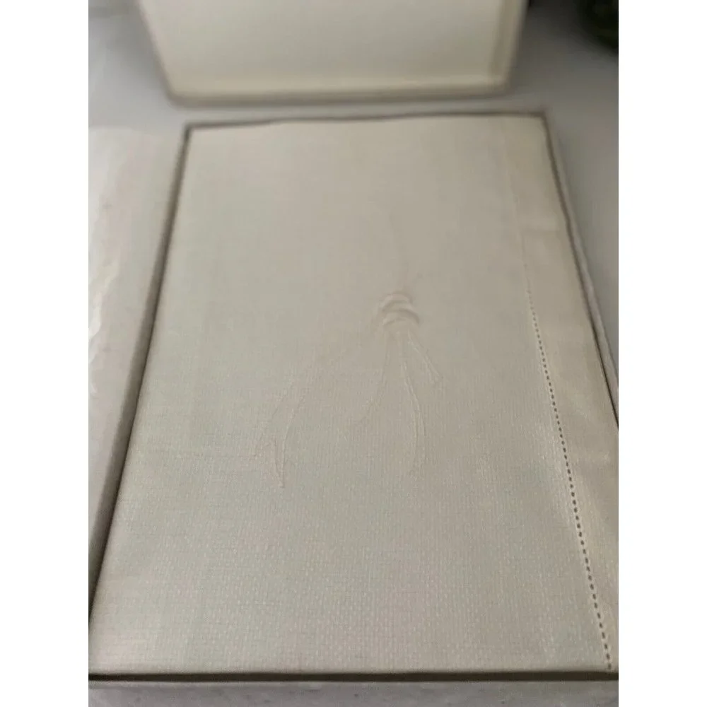 2 Vintage Donegal Pure Irish‎ Linen Cream Guest Towels Embroidered Original Box